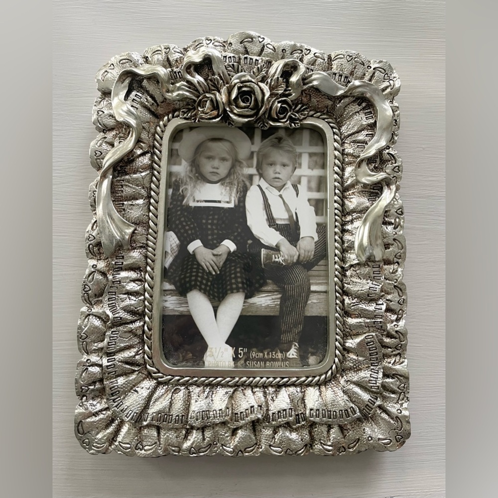 Silver Ornate Floral Photo Frame - Decorative Home Accent
